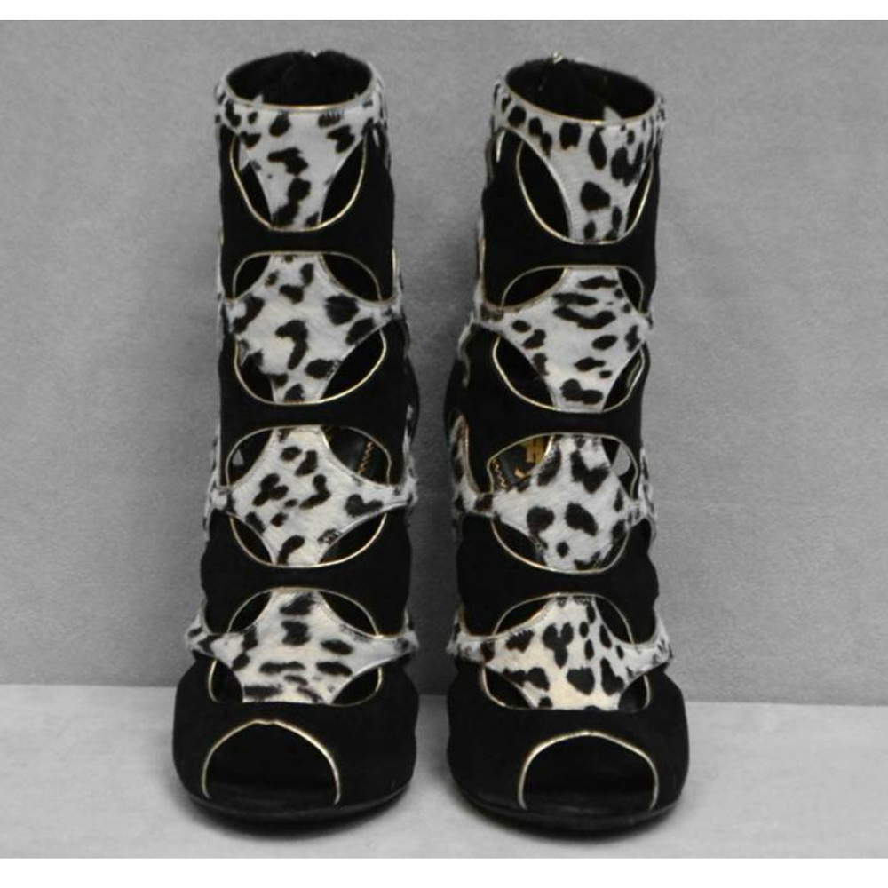 *SOLD* YVES SAINT LAURENT Booties - Picture 4 of 7